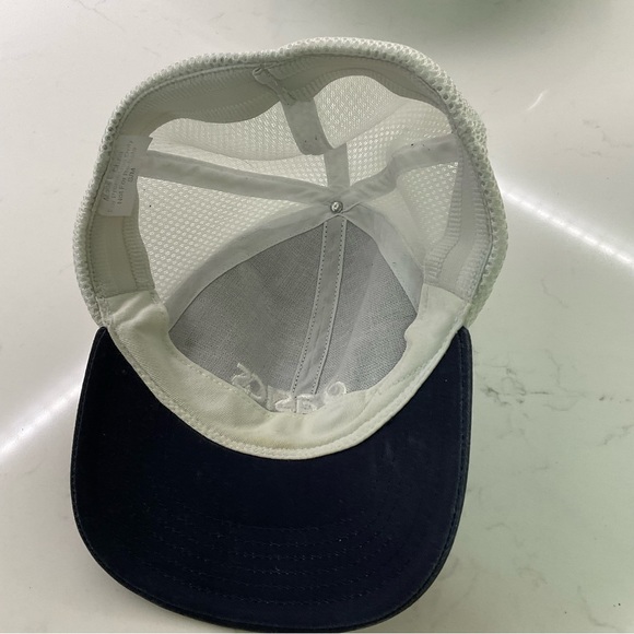 ASICS meshback fitted baseball cap hat size S/M - Picture 6 of 7